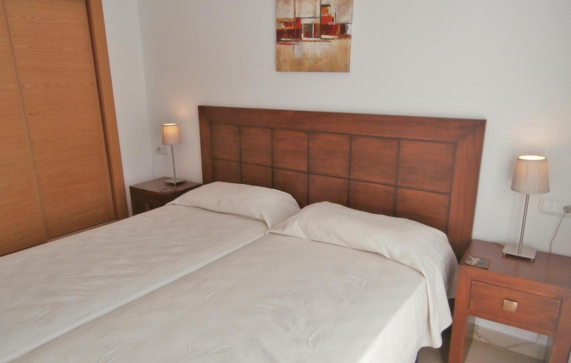 2 Bedroom Beautiful Apartment In Sucina Zewnętrze zdjęcie